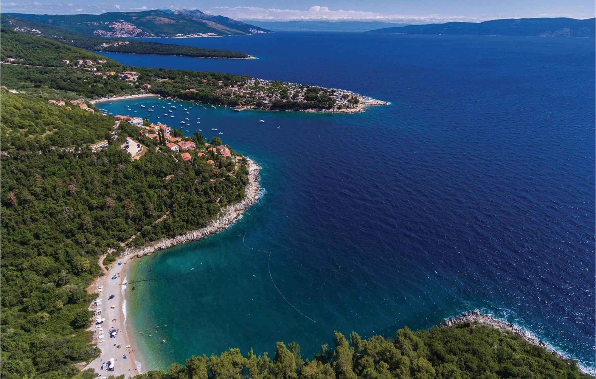 Amazing Apartment In Rabac With Kitchen 外观 照片